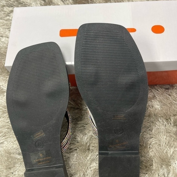 H2K Black with bling flip flop shoe - Picture 8 of 9